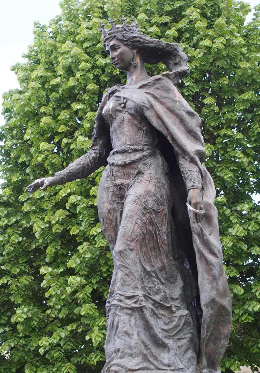 Photo statue Anna